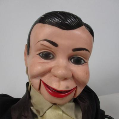 1977 Juro Novelty Co. 30â€ Charlie McCarthy Ventriloquist Puppet Doll