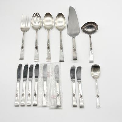 STERLING (925) ~ REED & BARTON ~ Classic Rose (1954) ~ 72 Total Pieces ~ 5 Piece Service for 12 ~ *Read Details
