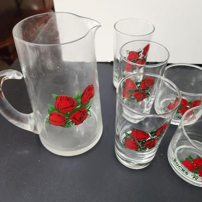 11 pieces lot of Four Roses Whiskey Promo Glasses Pitcher