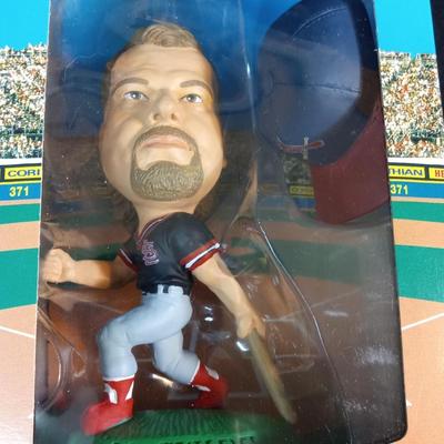 MCGWIRE HEADLINERS LIMITED EDITION 1998