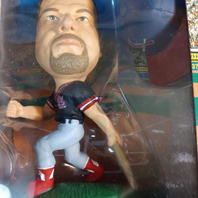 MCGWIRE HEADLINERS LIMITED EDITION 1998