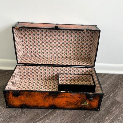 Vintage Flat Top Steamer Chest