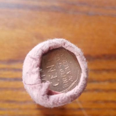 LOT 2   ROLL OF 1958 WHEAT PENNIES