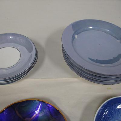Assortment Of Collector Plates