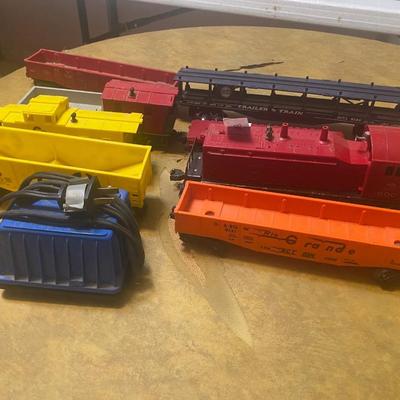 Mid 50s Model Train Cars Excellent Vintage Condition