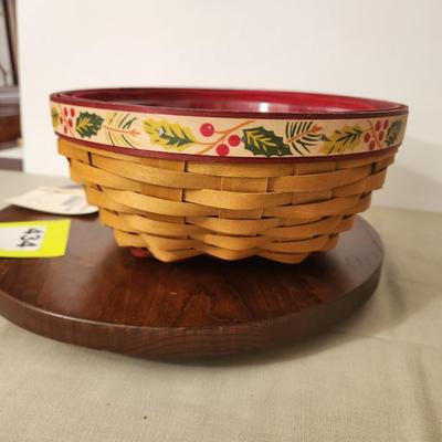 Longaberger 2011 Holly Berry Basket with liner
