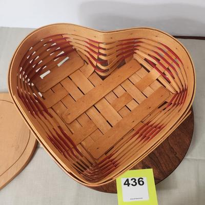 Longaberger 1999 Heart Shaped Basket w liner