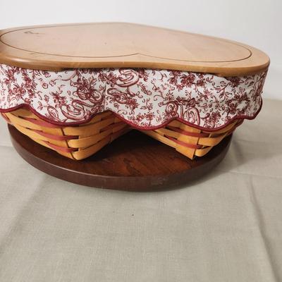 Longaberger 1999 Heart Shaped Basket w liner