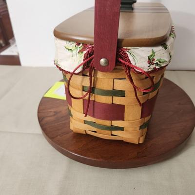Longaberger 2008 Christmas Collection Wrap it up Basket