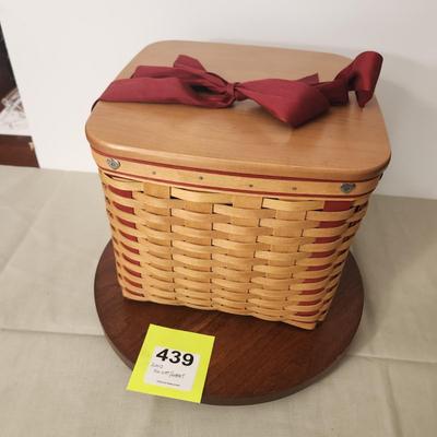 Longaberger 2002 Sweetheart Basket w Protector