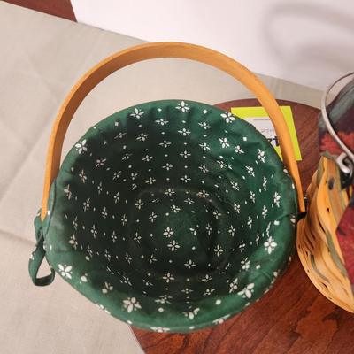 2 Longaberger Baskets w handles w Liners 1 w Protector 2002