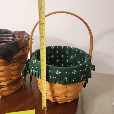 2 Longaberger Baskets w handles w Liners 1 w Protector 2002