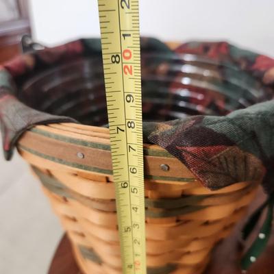 2 Longaberger Baskets w handles w Liners 1 w Protector 2002