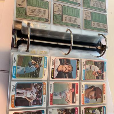 Clean Near Complete Set - 1974 Topps Baseball Cards