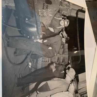 Rare WWII Tank Production 8 x 10 Authentic Photos - not reprints