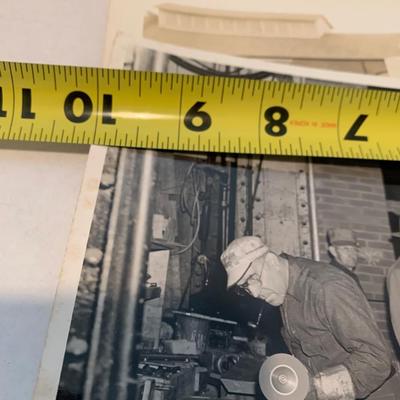 Rare WWII Tank Production 8 x 10 Authentic Photos - not reprints