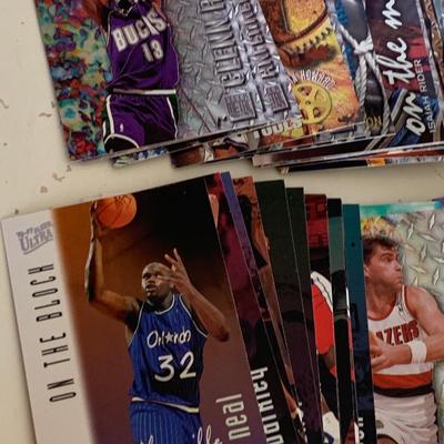 Clean 1990s NBA Basketball Cards Rookies HOF Shaq Jordan +++