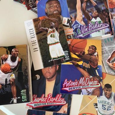 Clean 1990s NBA Basketball Cards Rookies HOF Shaq Jordan +++