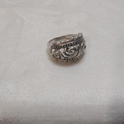 Vintage Scrollwork Ring Size 9