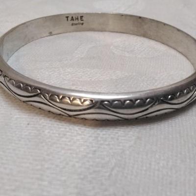 Vintage Navajo Hand Stamped Handmade Signed TAHE 2;5" 925 Bracelet