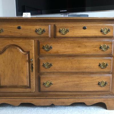 Wood Dresser