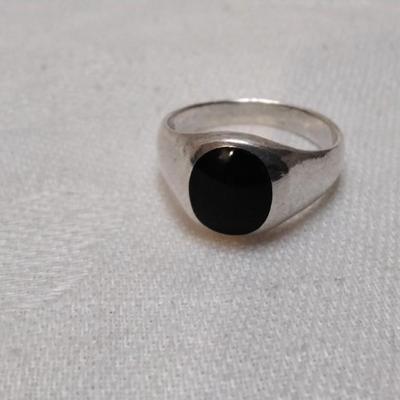 NF Onyx Signet Style 925 Ring Size 7