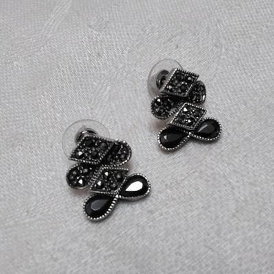 Vintage Marcasite and Onyx 925 Earrings