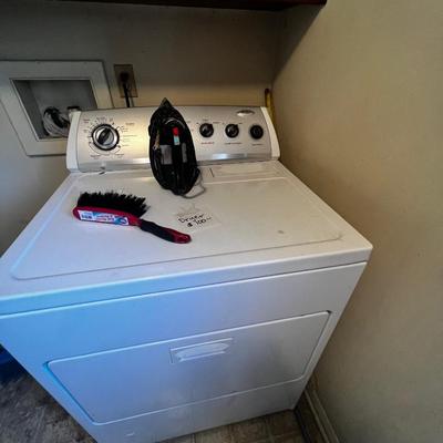 UTILITY LOT - Dryer & Microwave