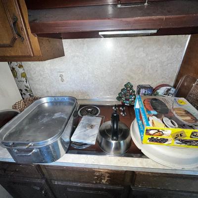 KITCHEN CONTENTS