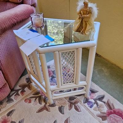 White wicker patio end table