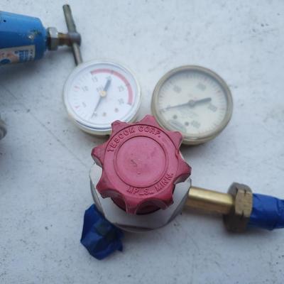 Pressure Gauges