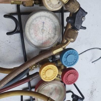A/C Manifold Gauge & Line Set
