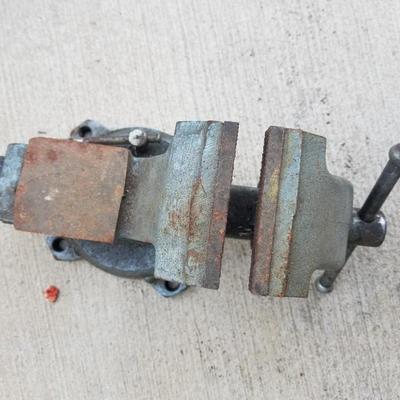 Bench Vise
