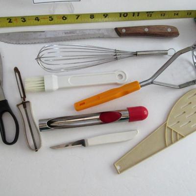 Lot of Misc Kitchen Utensils