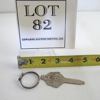 Old Ford Pinto Key Blank and Karcz Motor Co Pulasky Key Ring
