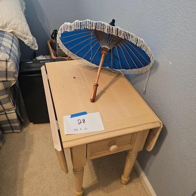 Folding side table