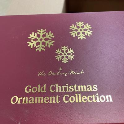 NEW 2007 Danbury Mint Gold Christmas Ornament Collection