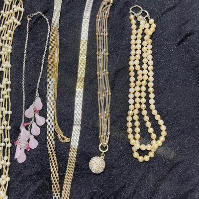 Costume pearls & gold necklaces