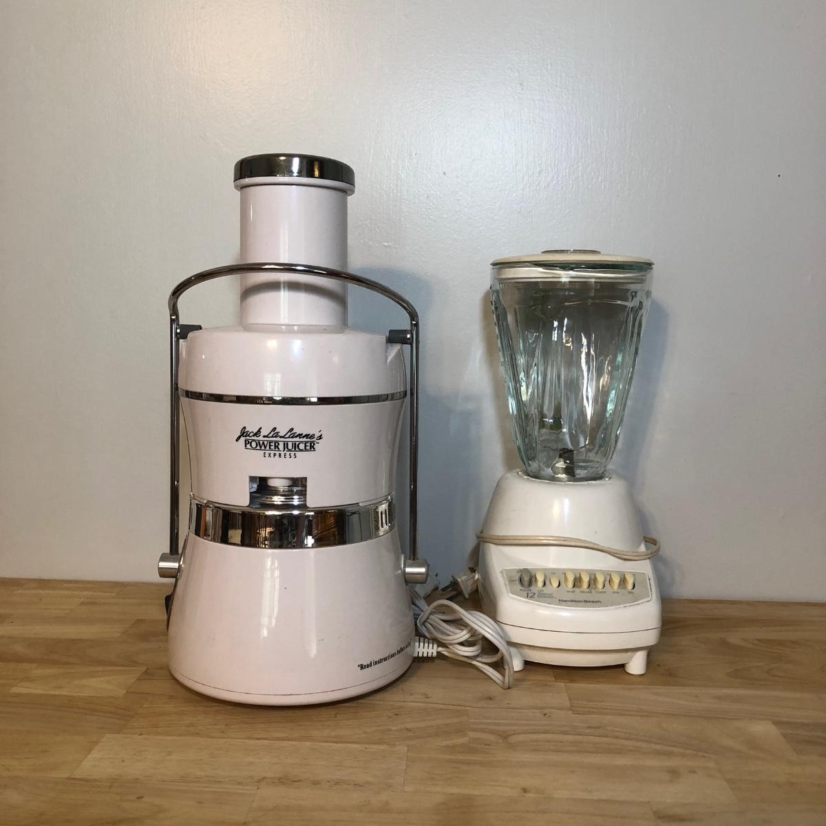 LOT 184M Jack LaLanne s Power Juicer Express Model MT 1020 1 Hamilton Beach Blend Master Model 52200 EstateSales