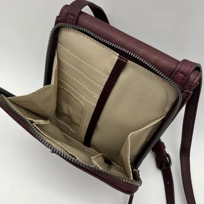 AMERICAN LEATHER CO ~ Deep Burgundy Magnetic Flap Crossbody Bag