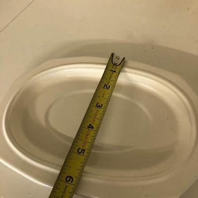 Pyrex, Lovenware, Casserole Dishes, Custard Cups & more -Lot 199