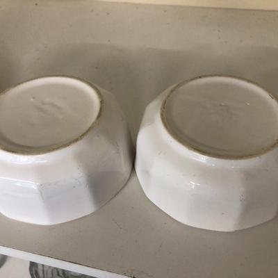 Pyrex, Lovenware, Casserole Dishes, Custard Cups & more -Lot 199