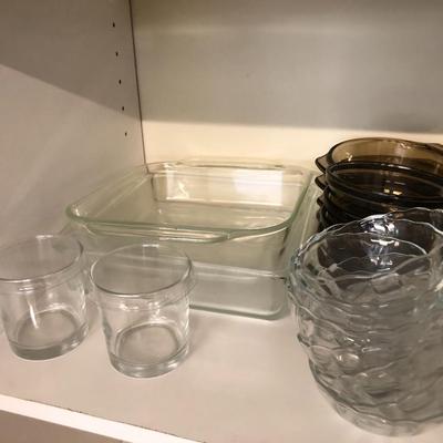 Pyrex, Lovenware, Casserole Dishes, Custard Cups & more -Lot 199