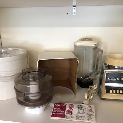 Vintage Ice Bucket & Oster Blender (Untested) -Lot 288