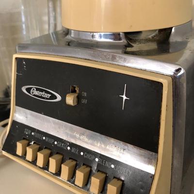 Vintage Ice Bucket & Oster Blender (Untested) -Lot 288