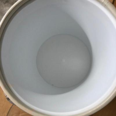 Vintage Ice Bucket & Oster Blender (Untested) -Lot 288