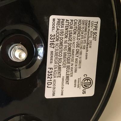 Large Hamilton Beach Crockpot Model 33167 -Lot 290