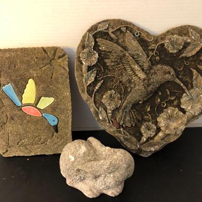 Garden Decor; Two Concrete, Heart is Resin -Lot 295