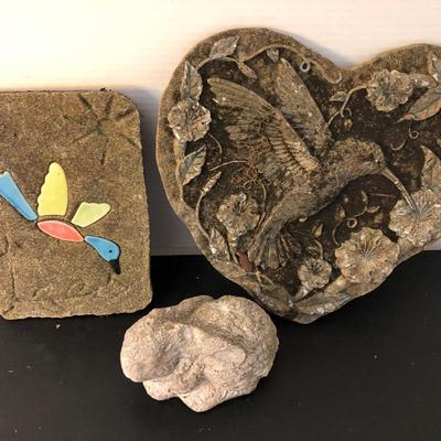 Garden Decor; Two Concrete, Heart is Resin -Lot 295