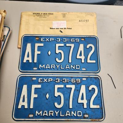 Matching Pair (2) Maryland License Plate 1969 AF5742